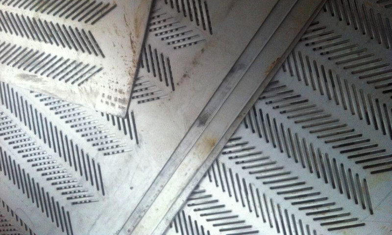 八字孔鋁板沖孔網(wǎng)產(chǎn)品展示