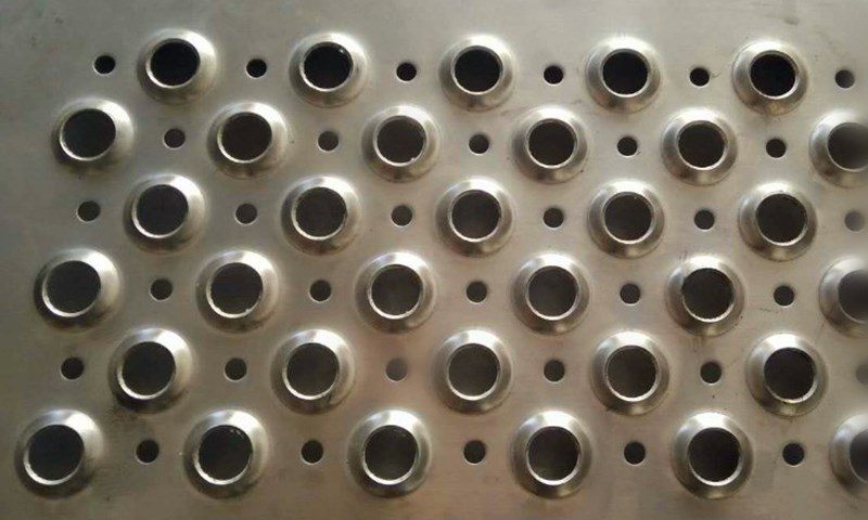 踏步?jīng)_孔網(wǎng)板